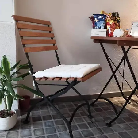 Q - Kleine Stadthotel Дингольфинг