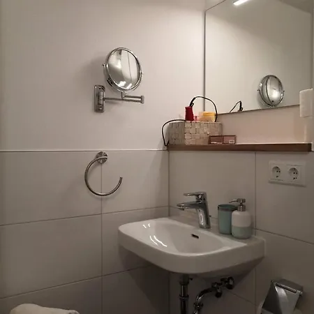 Q - Das Kleine Stadthotel Aparthotel *