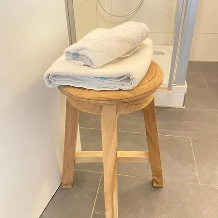 Aparthotel Q - Das Kleine Stadthotel Dingolfing