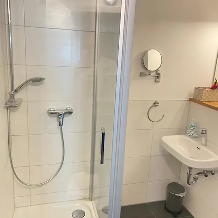 شقة فندقية Q - Kleine Stadthotel