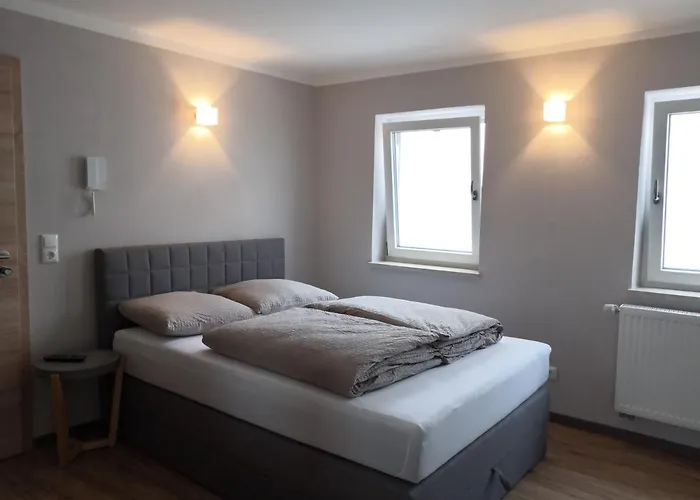 Q - Kleine Stadthotel شقة فندقية دينغولفينغ